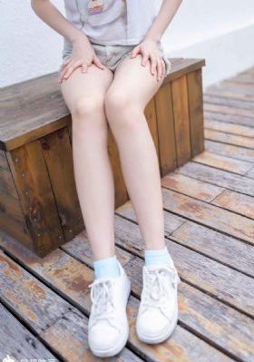 岳的下面好湿好紧水好多_高清电影在线看